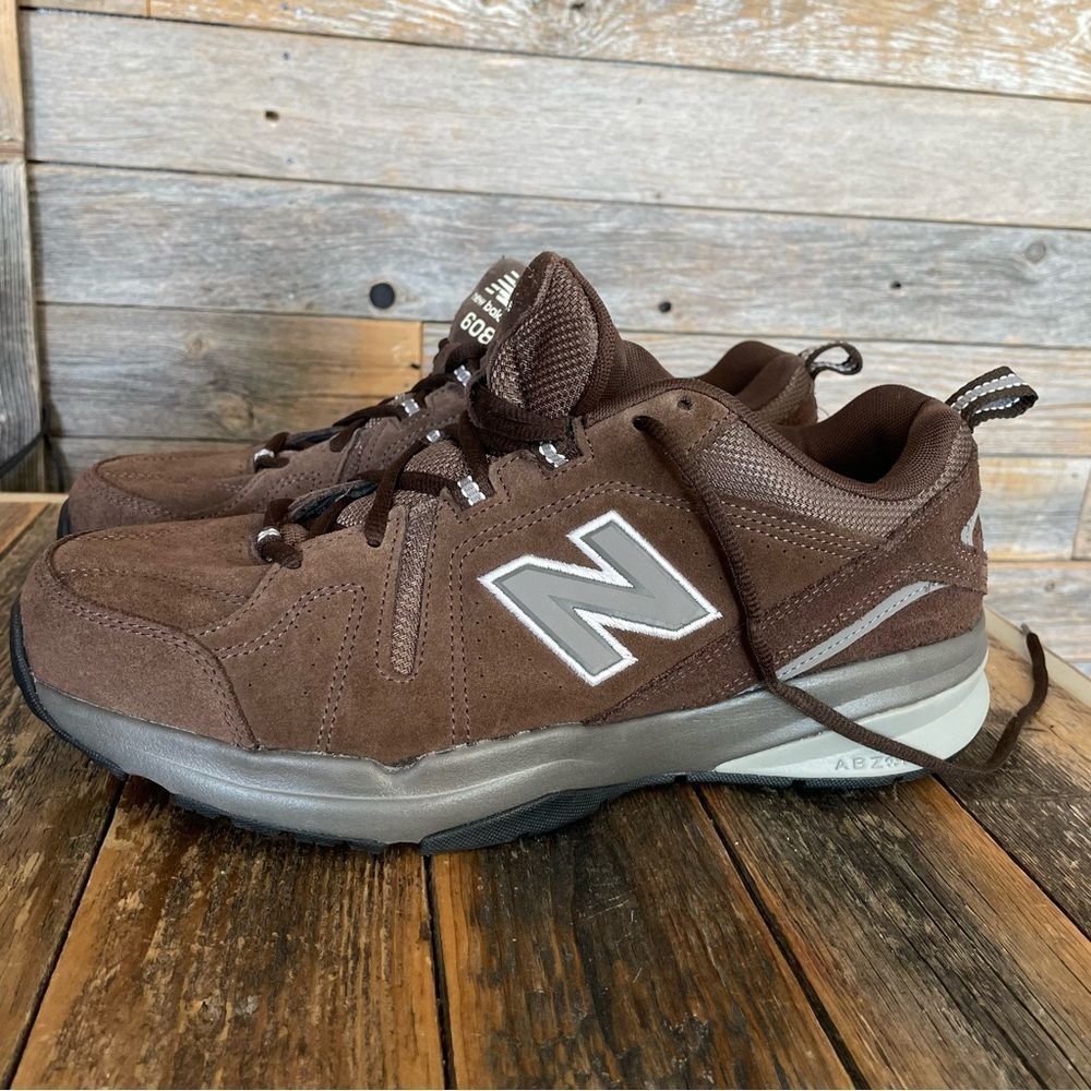 New Balance 608 Brown Suede Cross Training Sneakere EUC Men’s Size 11
